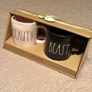 Rae Dunn BEAUTY & BEAST Mug Set - Pink & Black